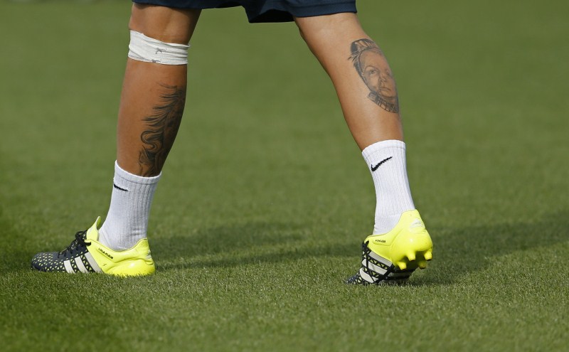 Images of athletes including Formula One world champion Lewis Hamilton with tattoos. Sports Stars Tattoo Love,Sports Stars with Tattoo,Tattoo,Tattoo lovers,Tattoo designs,stars and their Tattoo,new Tattoos