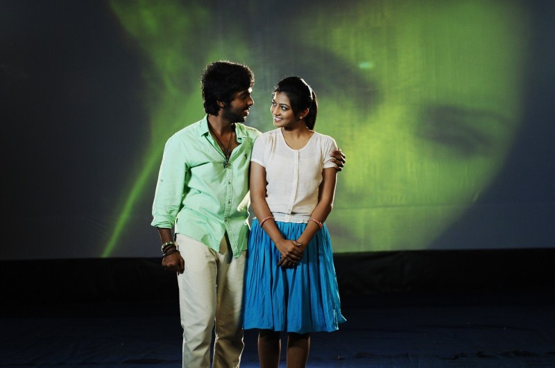 Telugu Movie Yennachu Yedhachu Stills. Yennachu Yedhachu,Trisha Illana Nayanthara,GV. Prakash Kumar,Anandhi,Manisha Yadav,Trisha Leda Nayanthara