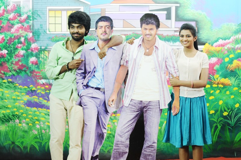 Telugu Movie Yennachu Yedhachu Stills. Yennachu Yedhachu,Trisha Illana Nayanthara,GV. Prakash Kumar,Anandhi,Manisha Yadav,Trisha Leda Nayanthara
