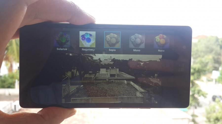 YU launched Yunique smartphone in India on Tuesday to attract the young crowd who like to tweak their phones without digging a deep hole in the pocket. Yu Yunique photos,Yu Yunique images,Yu Yunique design,Yu Yunique features,Yu Yunique release date,buy Yu Yunique
