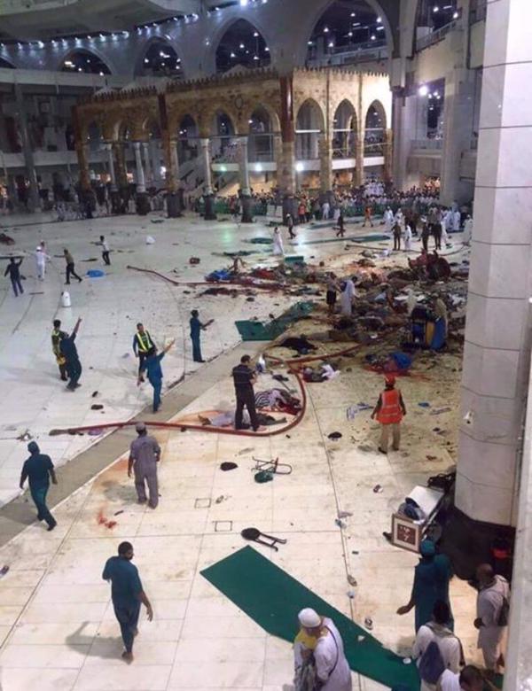 Crane collapse at Mecca Mosque Crane collapse at Mecca Mosque,Crane collapse,Mecca Mosque