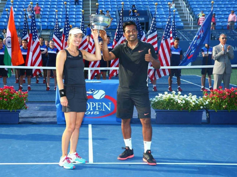 Leander Paes, Martina Hingis Win US Open Mixed Doubles Title of 2015 Leander Paes,Martina Hingis,Leander Paes and Martina Hingis,US Open Mixed Doubles Title of 2015,US Open Mixed Doubles Title,US Open Mixed Doubles,Mixed Doubles Title,Mixed Doubles