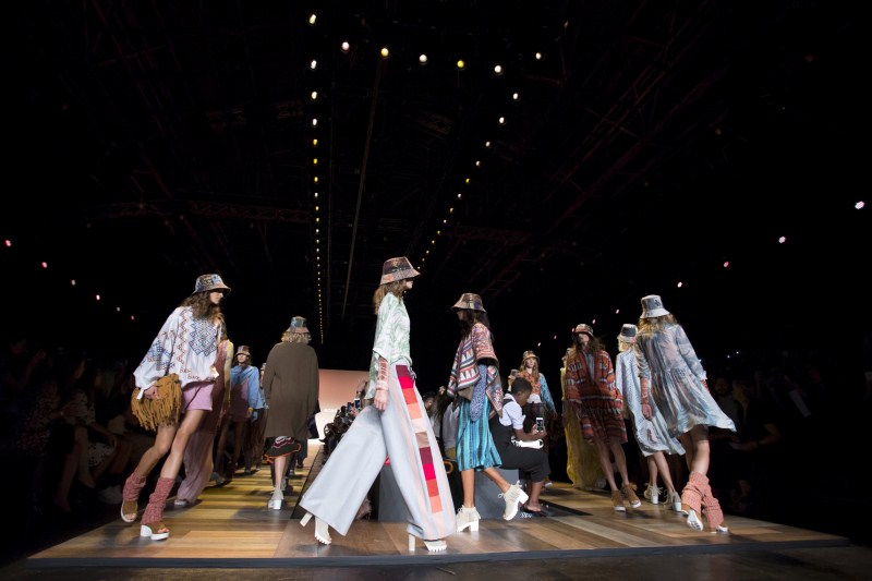 Highlights from New York Fashion Week. New York Fashion Week 2015,New York Fashion Week,NYFW,NYFW 2015,NYFW Day One,fashion show,fashion event,fashion show pics,fashion show images,fashion show photos,fashion show stills,fashion show pictures