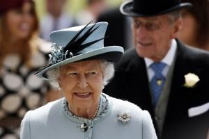 Queen Elizabeth II,queen elizabeth long reign,queen elizabeth record reign,63 year reign,longest reigning British monarch,Queen Victoria,Prince Philip,British Royal Family