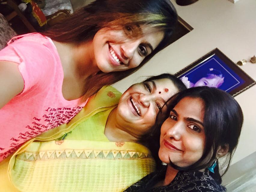 Popular TV anchor Ranjini Haridas with another programme host Rekha Menon. Ranjini Haridas,Ranjini Haridas with rekha menon,anchor rekha menon,KS chithra