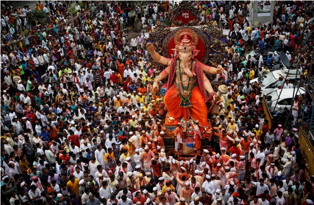 Ganesh Chaturthi is celebrated on Thursday, 17 September. Ganesh Chaturthi celebrations,Ganesh Chaturthi photos,Vinayaka Chaturthi photos,Vinayaka Chaturthi 2015,How is ganesh Chaturthi celebrated