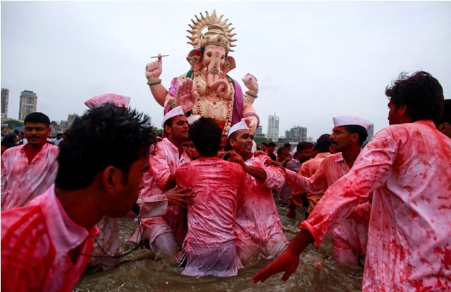 Ganesh Chaturthi is celebrated on Thursday, 17 September. Ganesh Chaturthi celebrations,Ganesh Chaturthi photos,Vinayaka Chaturthi photos,Vinayaka Chaturthi 2015,How is ganesh Chaturthi celebrated