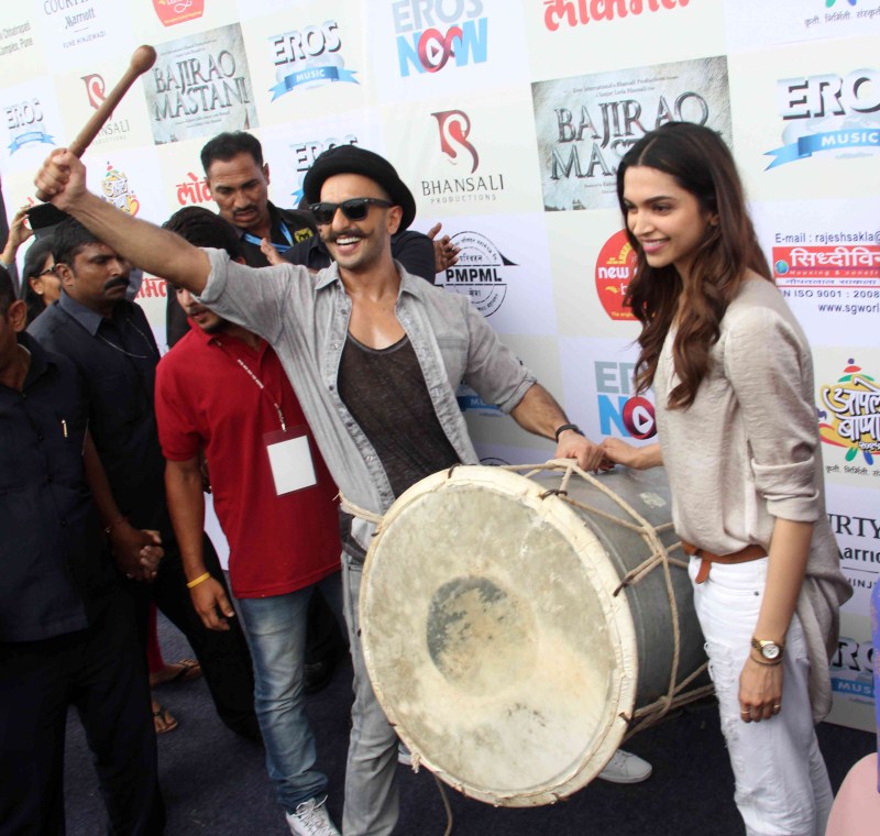 Bollywood actor Ranveer Singh and actress Deepika Padukone launch Gajanana song from the movie Bajirao Mastani. Ranveer Singh,Deepika Padukone,Ranveer Singh and Deepika Padukone,Gajanana,Gajanana song,Gajanana song from Bajirao Mastani Movie,Bajirao Mastani,bollywood movie Bajirao Mastani