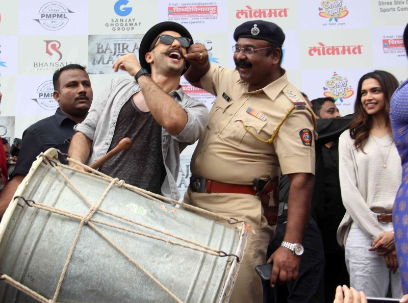 Bollywood actor Ranveer Singh and actress Deepika Padukone launch Gajanana song from the movie Bajirao Mastani. Ranveer Singh,Deepika Padukone,Ranveer Singh and Deepika Padukone,Gajanana,Gajanana song,Gajanana song from Bajirao Mastani Movie,Bajirao Mastani,bollywood movie Bajirao Mastani