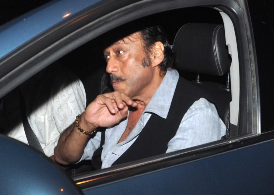 Bollywood actor Salman Khan invited many celebs to be part of Ganesh Chaturthi 2015 festival. Ganesh chaturthi,ganesh chaturthi 2015,salman khan,salman khan party,salman khan ganesh chaturthi,salman khan puja
