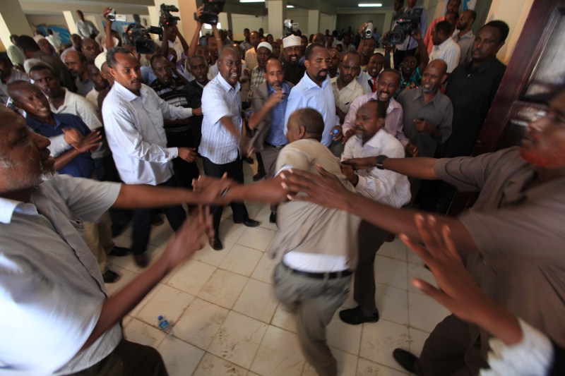 Here are some Pictures of World Leaders Getting in Fights. World Leaders Getting in Fights,Leaders Getting in Fights,When Politicians Fight,Politicians Fight,funny Politicians Fight,Top 10 Politicians Fighting