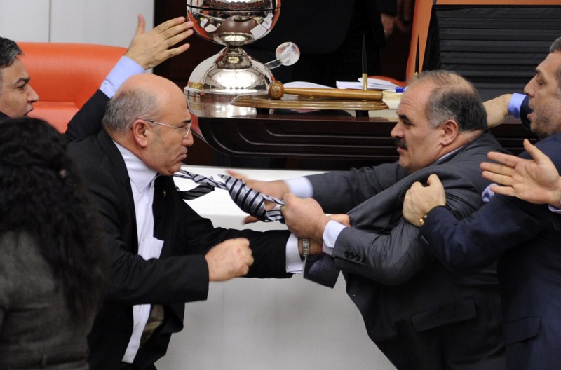 Here are some Pictures of World Leaders Getting in Fights. World Leaders Getting in Fights,Leaders Getting in Fights,When Politicians Fight,Politicians Fight,funny Politicians Fight,Top 10 Politicians Fighting