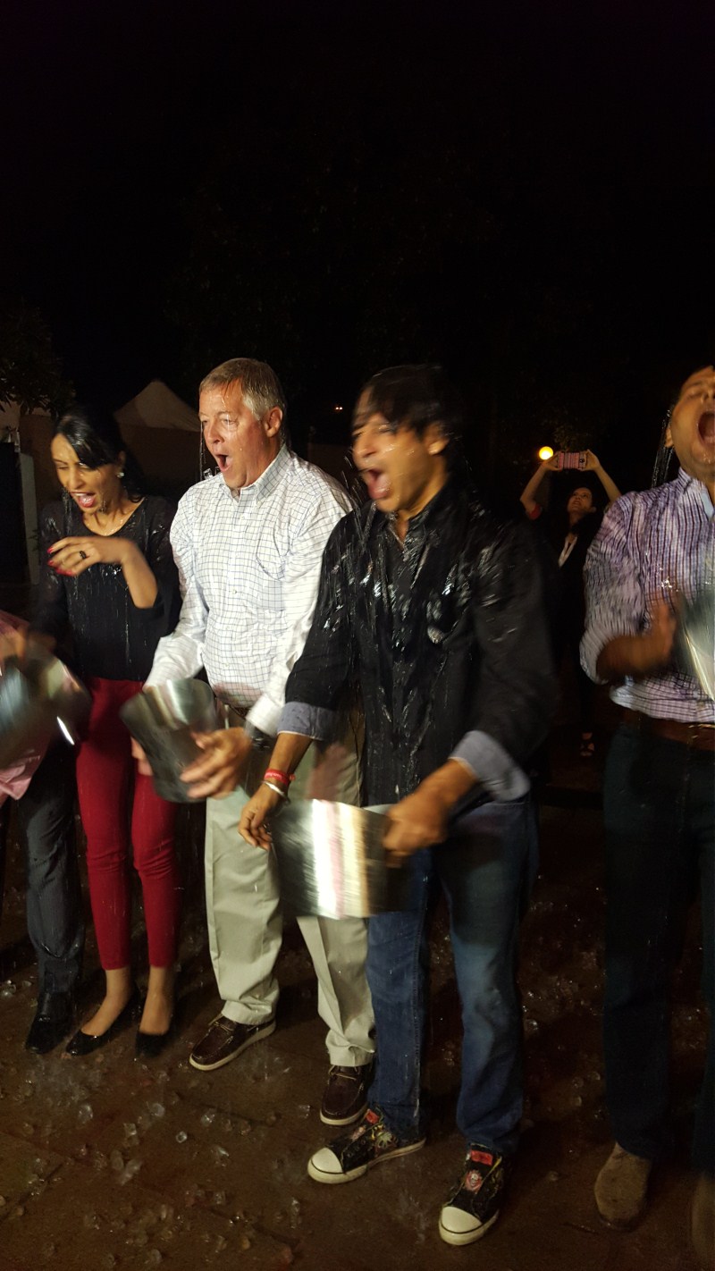 Actor Vivek Oberoi has taken up the ALS Ice Bucket Challenge at an event held in a suburban five star hotel in Mumbai. Vivek Oberoi,ALS Ice Bucket Challenge,Ice Bucket Challenge,Vivek Oberoi takes up the ALS Ice Bucket Challenge,suburban five star hotel,Ice Bucket,actor Vivek Oberoi,Vivek Oberoi latest pics,Vivek Oberoi latest images,Vivek Oberoi latest photos,Vivek Obero