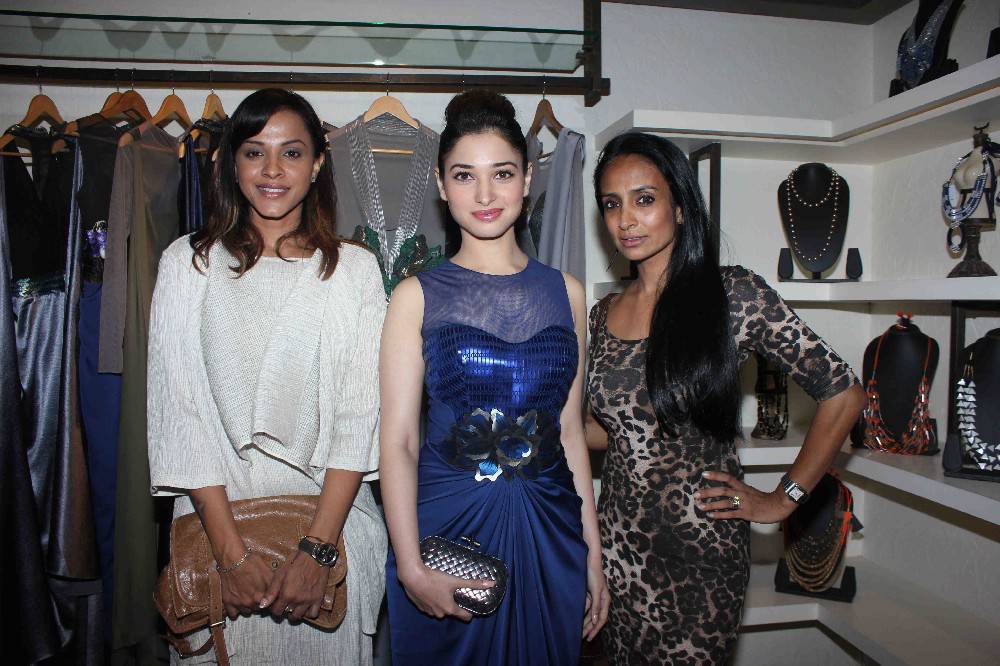 South Indian Actress Tamannaah and Kajal Agarwal attended Amit Agarwal's Fall Winter 2015 held in Mumbai. Tamannaah,Kajal Agarwal,Amit Agarwal's Fall Winter 2015,fashion event,Amit Agarwal's winter collection,winter collection,Kajal Aggarwal
