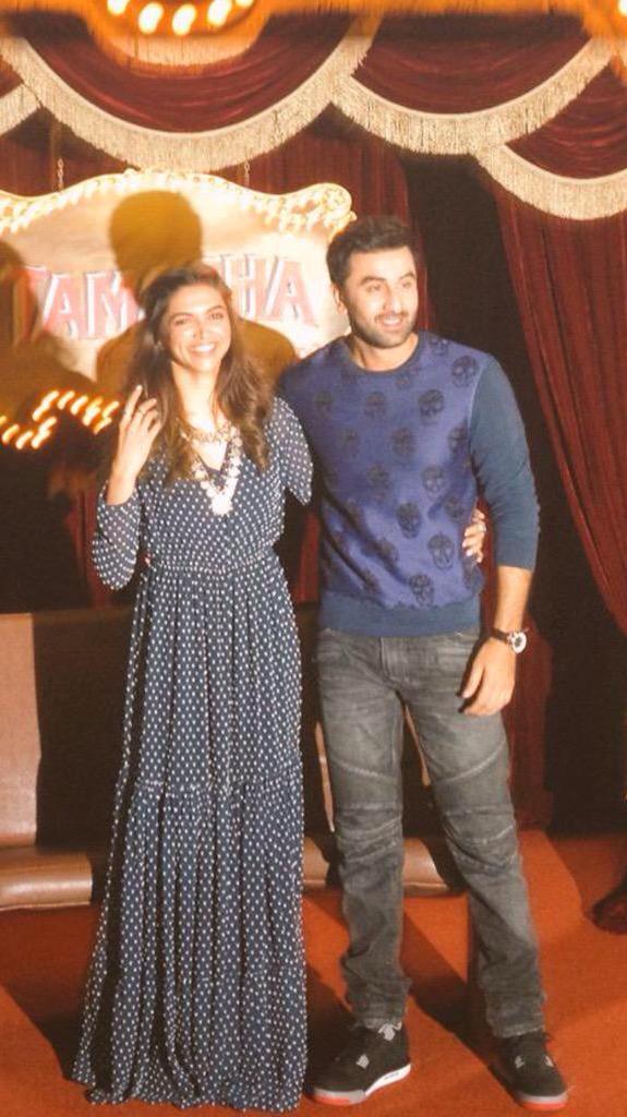 Ranbir Kapoor and Deepika Padukone have launched the trailer of their upcoming movie Tamasha at a grand function held in Mumbai on 22 September. Tamasha Trailer Launch,Tamasha Trailer,Tamasha,bollywood movie Tamasha,Ranbir Kapoor,Deepika Padukone,Ranbir Kapoor and Deepika Padukone,Tamasha audio launch,Tamasha audio