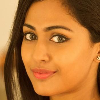 Actress Aparna Vinod made her debut as an actress in National Film Award winner Priyanandanan's 'Njan Ninnodu Koodeyundu' in 2014.