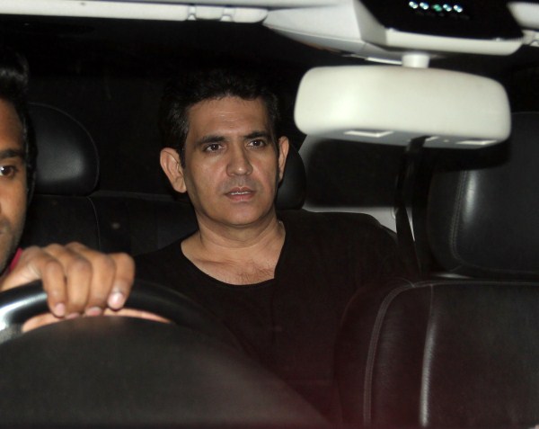Ranveer Singh, Sonu Sood and others attend Kapil Sharma's debut film Kis Kisko Pyaar Karu special screening in Mumbai. Ranveer Singh,Kapil Sharma,Kis Kisko Pyaar Karoon special screening,Kis Kisko Pyaar Karoon,Kis Kisko Pyaar Karoon special screening pics,Kis Kisko Pyaar Karoon special screening images,Kis Kisko Pyaar Karoon special screening photos,Kis Kisko Pyaar Karoon