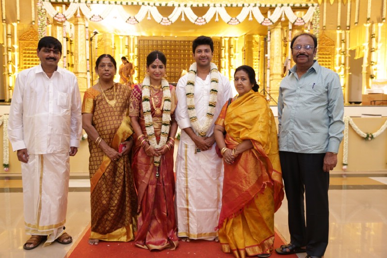 Kollywood Director Agathian daughter and Tamil Actress Vijayalakshmi and Feroz Mohammed marriage held at Chennai. Vijayalakshmi,Feroz and Vijayalakshmi Wedding Pictures,Vijayalakshmi Wedding Pictures,Feroz and Vijayalakshmi marriage,Vijayalakshmi marriage,Vijayalakshmi marriage pics,Vijayalakshmi marriage images,Vijayalakshmi marriage photos,Vijayalakshmi marriage st