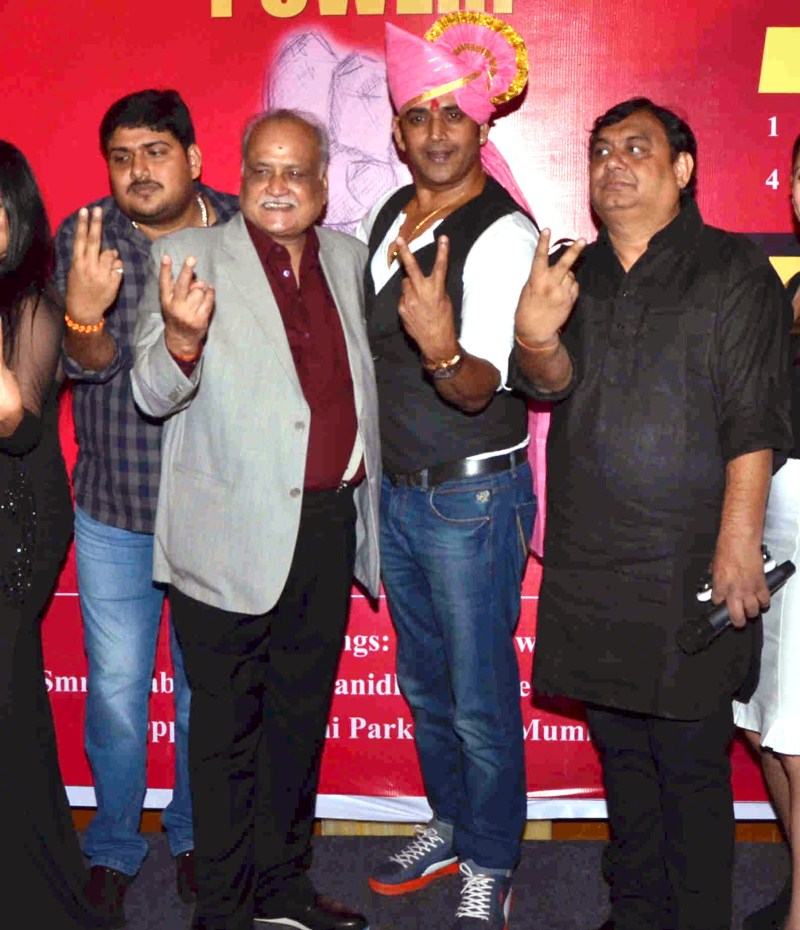 Producer TP Aggarwal and Abhay Sinha kept a meet and greet for IMPPA members and actors at The Club, Andheri. Ashok Pandit, Jiten Purohit, Jay Prakash, Nitin Mavani, Raju Mavani, Ravi Kishan, Sunil Pal, Vijay Bansal, Durga Prasad, Sushma Shiromani, Neelam Singh, Monalisa and many more from Hindi and Bhojpuri industry came to support the team. TP Aggarwal,Abhay Sinha,IMPPA election at Andheri,IMPPA election,Jiten Purohit,Jay Prakash,Nitin Mavani,Raju Mavani,Ravi Kishan,Sunil Pal,Vijay Bansal,Durga Prasad,Sushma Shiromani,Neelam Singh,Monalisa