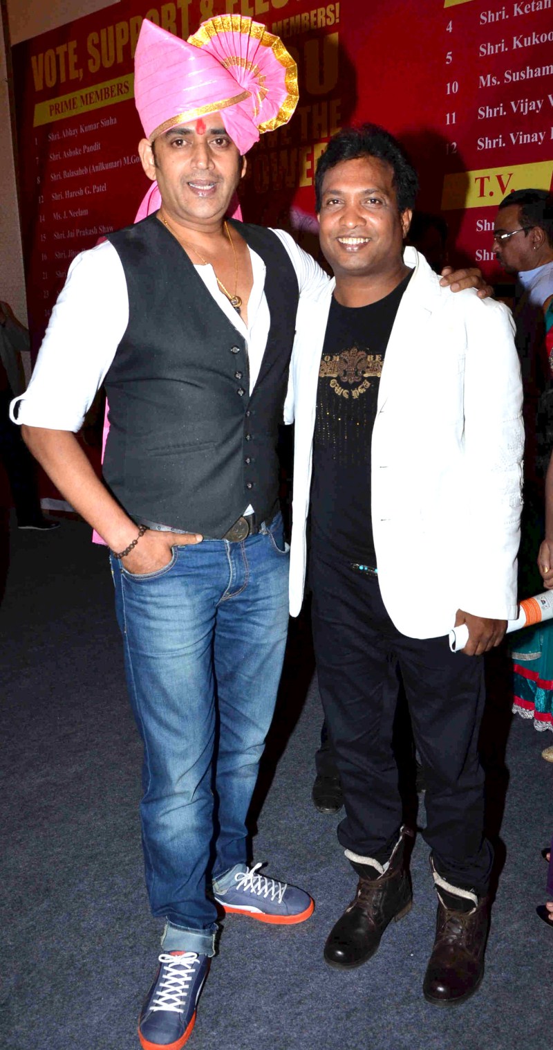 Producer TP Aggarwal and Abhay Sinha kept a meet and greet for IMPPA members and actors at The Club, Andheri. Ashok Pandit, Jiten Purohit, Jay Prakash, Nitin Mavani, Raju Mavani, Ravi Kishan, Sunil Pal, Vijay Bansal, Durga Prasad, Sushma Shiromani, Neelam Singh, Monalisa and many more from Hindi and Bhojpuri industry came to support the team. TP Aggarwal,Abhay Sinha,IMPPA election at Andheri,IMPPA election,Jiten Purohit,Jay Prakash,Nitin Mavani,Raju Mavani,Ravi Kishan,Sunil Pal,Vijay Bansal,Durga Prasad,Sushma Shiromani,Neelam Singh,Monalisa