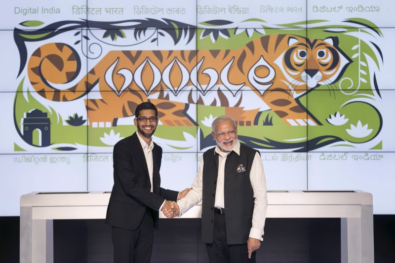 Indian Prime Minister Narendra Modi meets Google CEO Sundar Pichai at Google headquarters in Mountain View, California. Narendra Modi,modi,Indian Prime minister,PM Modi meets Google CEO Sundar Pichai,Google CEO Sundar Pichai,Sundar Pichai,Modi meets Sundar Pichai,Google headquarters,Silicon Valley tour,Silicon Valley