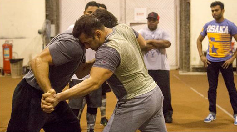 Bollywood actor Salman Khan, who recently wrapped up the shoot of 'Prem Ratan Dhan Payo', has started training for his new film, Sultan'. Salman Khan,Salman Khan in Sultan,Salman Khan starts training for Sultan,Sultan,bollywood movie Sultan,Salman Khan wrestling