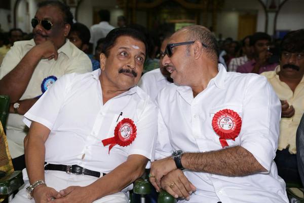 South indian actor Vishal, Sathyaraj, Vadivelu, Santhanam and others attend Pandavar Ani press meet. Nadigar Sangam Election,Pandavar Ani press meet,Vishal,Sathyaraj,Vadivelu,Santhanam,Pandavar Ani,Vaibhav,Siddharth,vishnu,Rajesh,Vadivukarasi,Nivetha Thomas