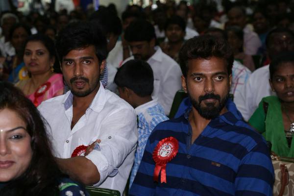 South indian actor Vishal, Sathyaraj, Vadivelu, Santhanam and others attend Pandavar Ani press meet. Nadigar Sangam Election,Pandavar Ani press meet,Vishal,Sathyaraj,Vadivelu,Santhanam,Pandavar Ani,Vaibhav,Siddharth,vishnu,Rajesh,Vadivukarasi,Nivetha Thomas