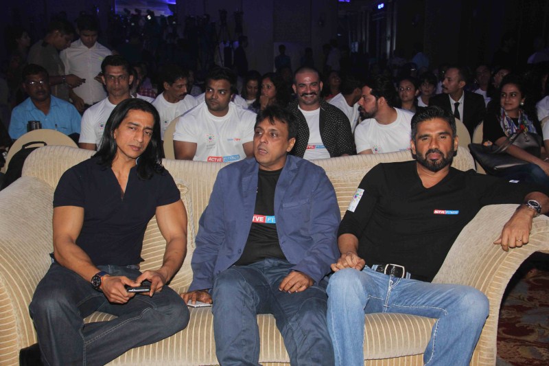 Bollywood actor Salman Khan and Suneil Shetty Launches Tata Sky's Health and Fitness Service in Mumabi. Salman Khan,Suniel Shetty,Tata Sky's Health and Fitness launch,Tata Sky's Health and Fitness,Salman Khan and Suniel Shetty