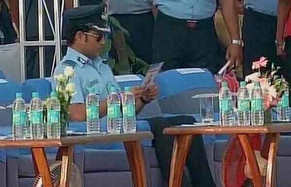 Former Indian cricket player Sachin Tendulkar attends celebrations of 83rd Indian Air Force anniversary in Delhi on 8 October. 83rd Indian Air Force,Sachin Tendulkar,IAFDay,Indian Air Force day,happy Indian Air Force,Indian Air Force day celebration,Indian Air Force day celebration pics,Indian Air Force day celebration images,sachin