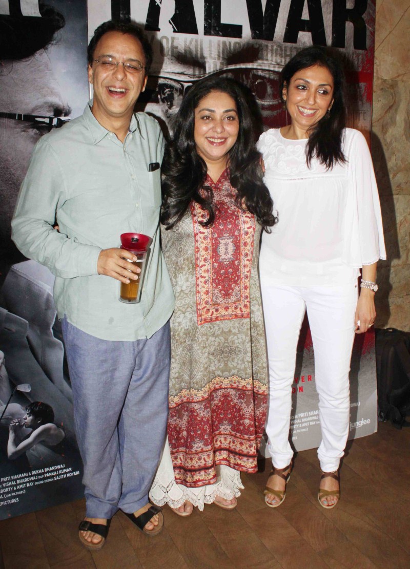 Bollywood actress Deepika Padukone spotted at a special screening of 'Talvar' film, which held in Mumbai. Talvar special screening,Talvar,Deepika Padukone,actress Deepika Padukone,Deepika Padukone at Talvar special screening,bollywood movie Talvar
