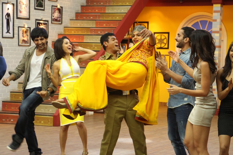 Actors Kartik Aaryan, Omkar Kapoor, Sunny Singh Nushrat Bharucha, Sonalli Sehgall and Ishita are all set to promote their upcoming movie Pyaar Ka Punchnama 2 on Life OK’s Comedy Classes this Friday. Actors recently shot a special episode of Comedy Classes. Pyaar Ka Punchnama 2,Life OK's Comedy Classes,Kartik Aaryan,Omkar Kapoor,Sunny Singh Nushrat Bharucha,Sonalli Sehgall,Ishita