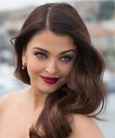 Aishwarya Rai,Aishwarya Rai Bachchan,Irrfan Khan,Jazbaa,bollywood movie Jazbaa,jazbaa 9 October,Aishwarya Rai in Jazbaa,Irrfan Khan in Jazbaa,5 reasons to watch Jazbaa