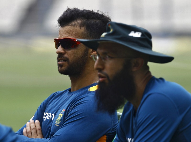 The third and final Twenty20 match between India vs South Africa will be played in Kolkata's Eden Gardens on Thursday. India vs South Africa,India vs South Africa 2015,India vs South Africa T20 Series,cricket,Dhoni,Kohli,Raina
