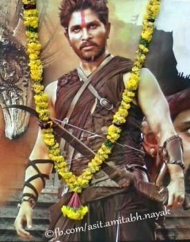 Anushka Shetty's 'Rudhramadevi' (Rudramadevi/Rudrama Devi) fans celebrates Movie Release