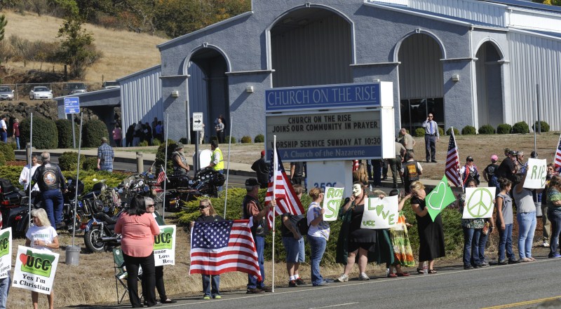 Funeral services begin for the victims of a mass shooting at Umpqua Community College in Roseburg, Oregon. Oregon,Nation begins Mourning,Funeral,mass shooting at Umpqua Community College,Umpqua Community College,Roseburg
