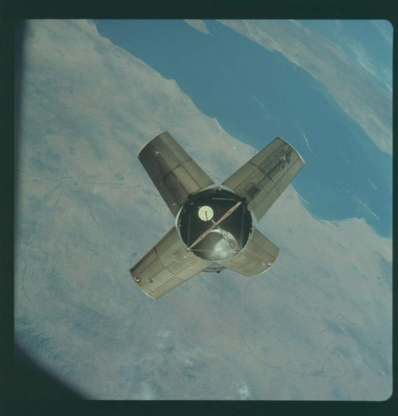 Highlights from the Apollo missions, NASA's lunar landing program, dating from 1968 to 1972. Favorite Pictures from the Apollo Mission Photo Dump,Apollo Mission Photo Dump,Apollo Mission,NASA,lunar landing program,Astronaut Edwin,Astronaut Charles