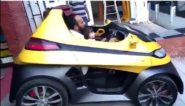 Shahrukh Khan's son Abram driving car with Rohit shetty on the sets of Dilwale. Shahrukh Khan,SRK's son Abram,SRK son Abram,Abram Khan,Dilwale,SRK,Rohit Shetty