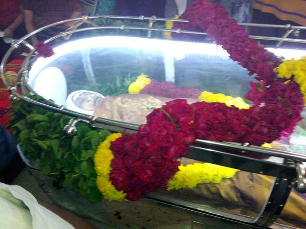 Tamil Actress 'Aachi' Manorama passed away due to cardiac arrest in Chennai at 11.30 pm. Achi Manorama passed away,Achi Manorama,Manorama,Achi Manorama died,Manorama died,Aachi,Aachi Manorama