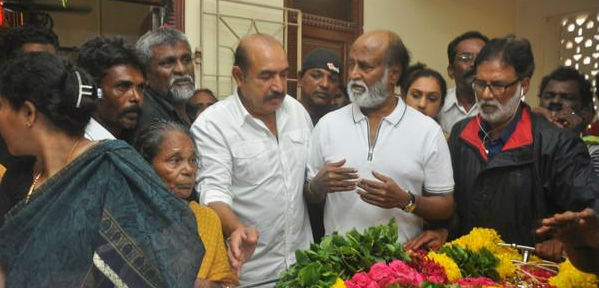 The legendary Actress Aachi Manorama passed away. The entire South cinema artists pay their last respect to her. Most of the actors and actress have already come and done last respect to her including Rajinikanth, Vijay, Vishal, Karthi, Sivakumar, Karunanidhi, Jayalalithaa, Prasanna, Sneha and others. Rajinikanth,Karthi,Vishal,'Aachi' Manorama,Manorama,actress manorama passed away,Manorama dead,celebs pays last respect to 'Aachi' Manorama,celebs pays last respect to Manorama,Jayalalithaa