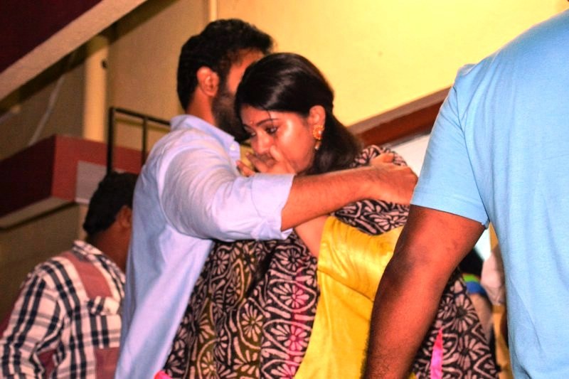 South Indian actress Sneha celebrated her birthday with her husband Prasanna at Arunodhayam Charitable Trust in Kolathur, a home for disabled children in Chennai. Sneha birthday,Sneha,actress Sneha,Sneha and Prasanna,Sneha birthday celebration,Sneha birthday celebration pics,Sneha birthday celebration images,Sneha birthday celebration photos,Sneha birthday celebration pictures