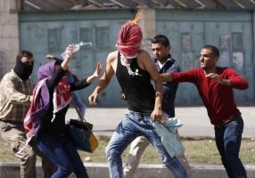 Palestinian-Israeli tensions,Israelis,Palestinians,Muslim anger,al-Aqsa mosque,Jewish,Arabian Peninsula