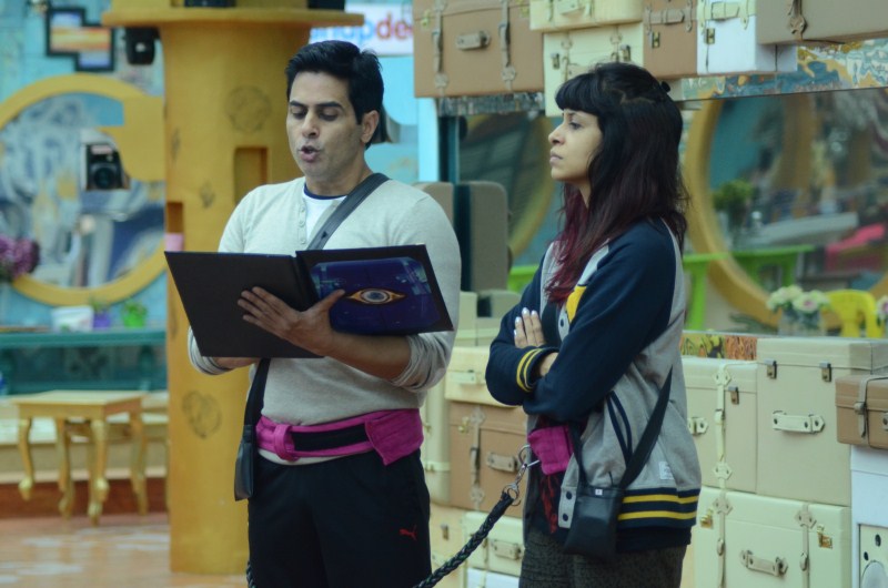 Synopsis form Day 2 in the Bigg Boss Nau house. Bigg Boss 9,Bigg Boss 9 day 2,Bigg Boss,Bigg Boss 2015,Phobia task pictures,Phobia task,salman khan