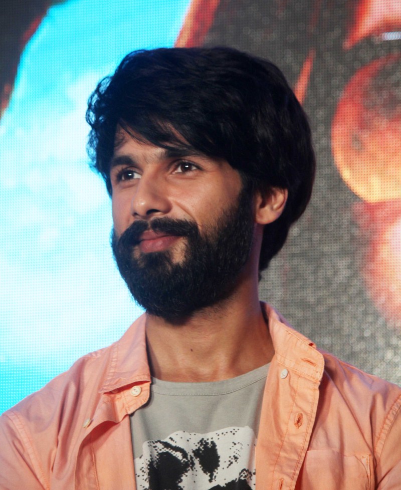 The new song of Alia Bhatt and Shahid Kapoor starer movie Raita Phail Gaya,Shahid Kapoor,Alia Bhatt,Shahid Kapoor and Alia Bhatt,Shaandaar new song Raita Phail Gaya,Shaandaar,Raita Phail Gaya song launch