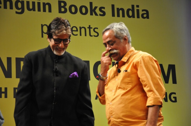 Sachin Tendulkar, Amitabh Bachchan launch Piyush Pandey's book 'Pandeymonium' on 14 October. Sachin Tendulkar,Amitabh Bachchan,Pandeymonium,Pandeymonium book launch,Piyush Pandey,Sachin Tendulkar,Amitabh Bachchan,Sachin Tendulkar and Amitabh Bachchan
