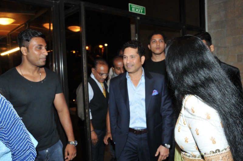 Sachin Tendulkar, Amitabh Bachchan launch Piyush Pandey's book 'Pandeymonium' on 14 October. Sachin Tendulkar,Amitabh Bachchan,Pandeymonium,Pandeymonium book launch,Piyush Pandey,Sachin Tendulkar,Amitabh Bachchan,Sachin Tendulkar and Amitabh Bachchan