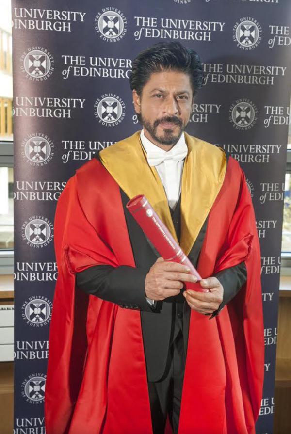 Bollywood Superstar Shah Rukh Khan receives doctorate from the University of Edinburgh. Shah Rukh Khan,Shahrukh Khan,SRK,Shah Rukh Khan receives doctorate,University of Edinburgh,second doctorate for SRk