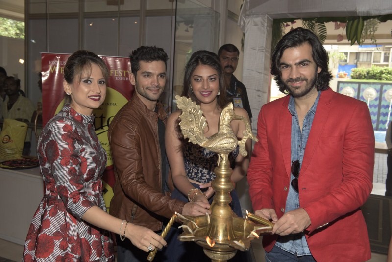 Star cast of the film Wedding Pullav,Wedding Pullav Star cast,India's Largest Bridal Lifestyle Exhibition 'Glitter 2015',Bridal Lifestyle Exhibition 'Glitter 2015',Bridal Lifestyle Exhibition,Glitter 2015,Anushka Ranjan,Diganth Manchale,Karan Grover