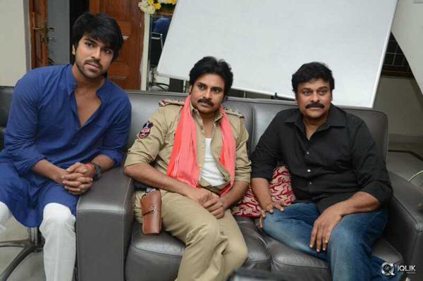 Powerstar Pawan Kalyan met his elder brother Megastar Chiranjeevi. Pawan Kalyan,Pawan Kalyan meets Chiranjeevi,Pawan Kalyan meets Ram Charan Teja,Chiranjeevi,Ram Charan Teja