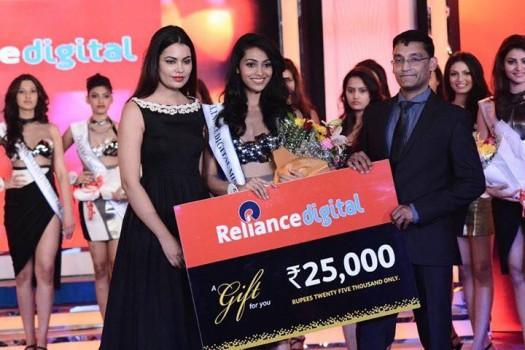 Keralite  Aileena Catherin Amon is named among the top six contestants of the Miss Diva 2015 beauty pageant.